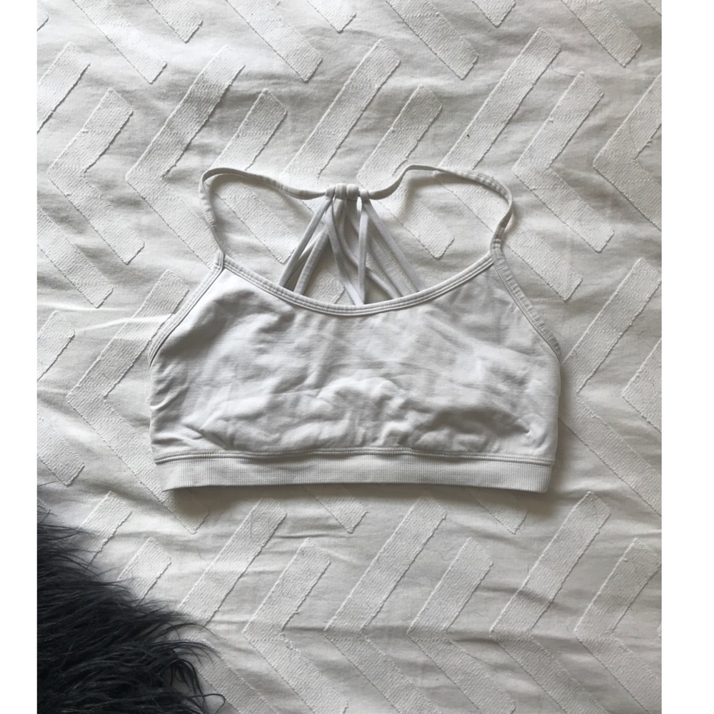 Fabletics white seamless strappy sports bra